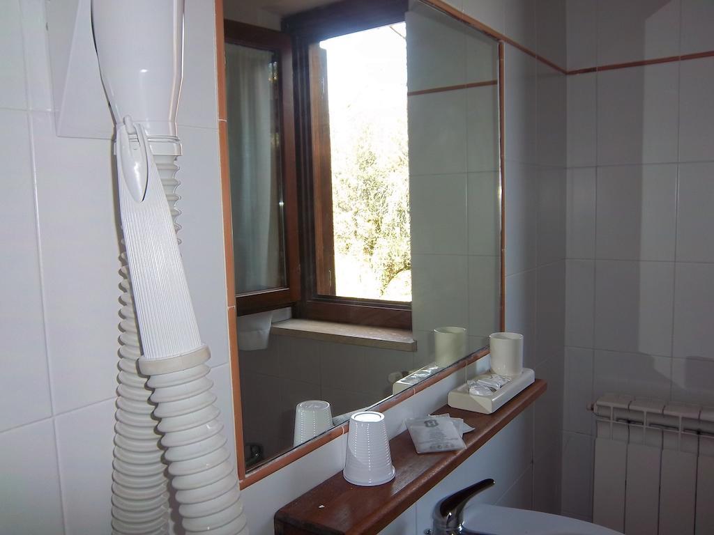 Agriturismo Norianino มอนเตเมราโน ภายนอก รูปภาพ